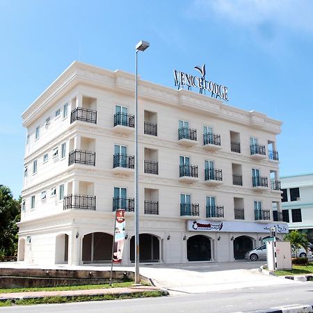 Venice Lodge Bandar Seri Begawan Bagian luar foto
