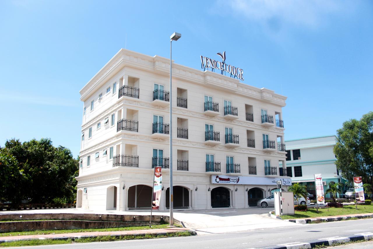 Venice Lodge Bandar Seri Begawan Bagian luar foto